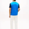 T-shirt com mangas contrastantes e logótipo da bandeira