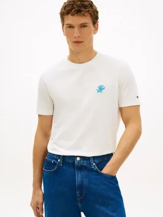 T-shirt com monograma bordado