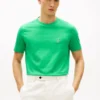 T-shirt com monograma bordado