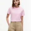 T-shirt com monograma bordado