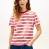 T-shirt com monograma bordado