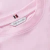 T-shirt com monograma bordado