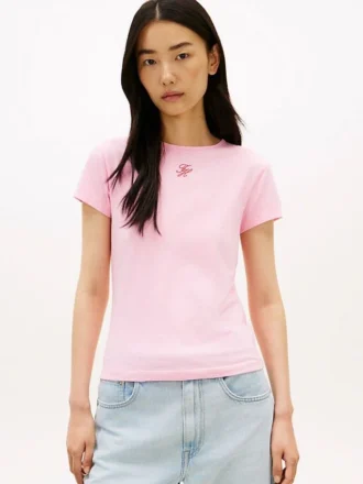 T-shirt com monograma em letra cursiva e corte justo