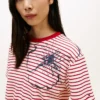 T-shirt com riscas e estampado floral abstrato T-shirt com riscas e estampado floral abstrato