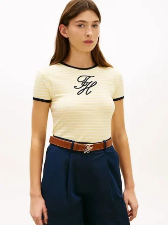 T-shirt com riscas e monograma bordado