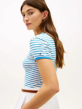 T-shirt com riscas e monograma bordado