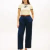 T-shirt com riscas e monograma bordado T-shirt com riscas e monograma bordado