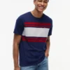 T-shirt com riscas em blocos T-shirt com riscas em blocos