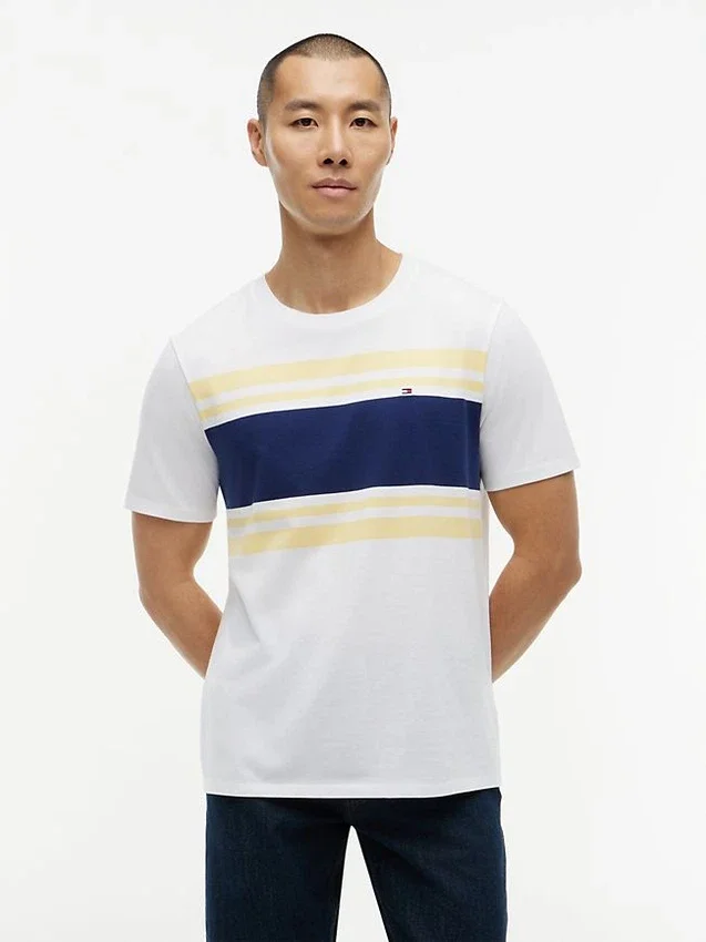 T-shirt com riscas em blocos T-shirt com riscas em blocos
