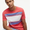 T-shirt com riscas em blocos T-shirt com riscas em blocos
