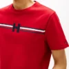 T-shirt com riscas H exclusivas T-shirt com riscas H exclusivas
