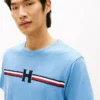T-shirt com riscas H exclusivas T-shirt com riscas H exclusivas