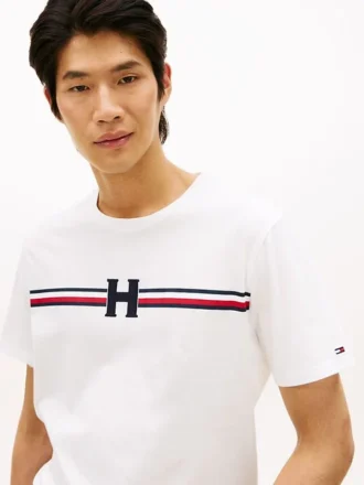 T-shirt com riscas H exclusivas