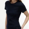 T-shirt de gola redonda com ponto de malha e corte justo T-shirt de gola redonda com ponto de malha e corte justo