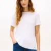T-shirt de jersey leve com corte clássico T-shirt de jersey leve com corte clássico