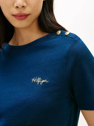 T-shirt em interlock de algodão com botões dourados