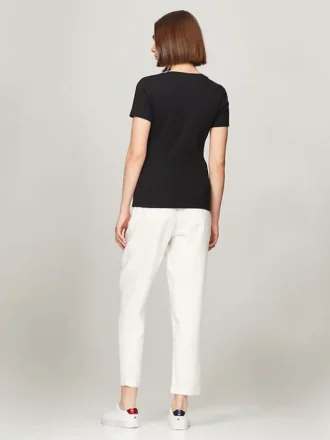 T-shirt Favorite com decote em V