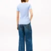 T-shirt Favorite com decote em V