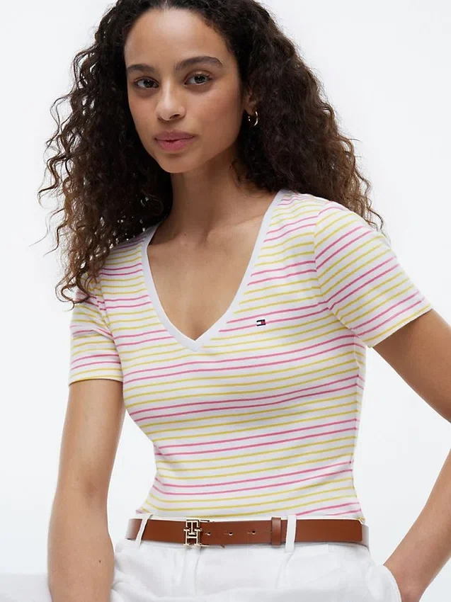 T-shirt Favorite com gola em V às riscas T-shirt Favorite com gola em V às riscas