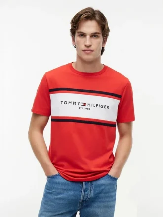 T-shirt Hilfiger com logótipo em riscas