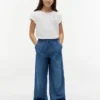 T-shirt infantil com acabamento em folha de alface nas mangas