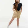 T-shirt infantil com acabamento em folha de alface nas mangas