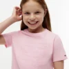 T-shirt infantil com bandeira floral T-shirt infantil com bandeira floral