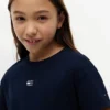 T-shirt infantil com bandeira tonal T-shirt infantil com bandeira tonal