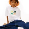 T-shirt infantil com logótipo 3D T-shirt infantil com logótipo 3D