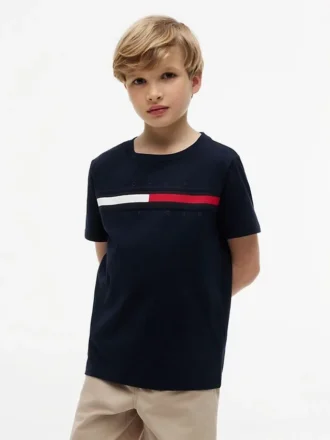 T-shirt infantil com logótipo e riscas