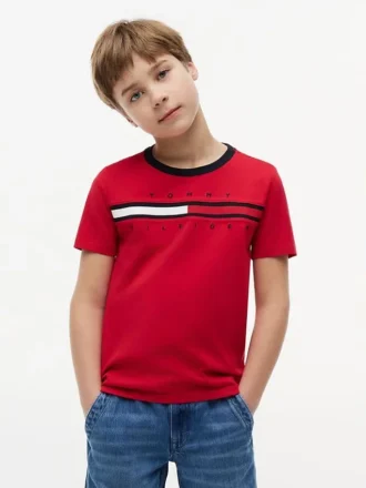 T-shirt infantil com logótipo e riscas