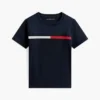 T-shirt infantil com logótipo e riscas T-shirt infantil com logótipo e riscas