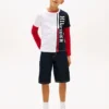 T-shirt infantil com logótipo em blocos de cor verticais T-shirt infantil com logótipo em blocos de cor verticais