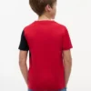 T-shirt infantil com logótipo em blocos de cor verticais T-shirt infantil com logótipo em blocos de cor verticais