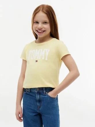 T-shirt infantil com logótipo Tommy T-shirt infantil com logótipo Tommy