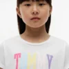 T-shirt infantil com logótipo Tommy T-shirt infantil com logótipo Tommy