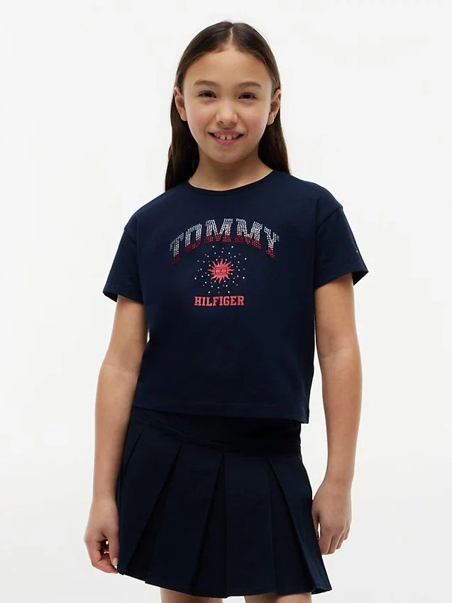 T-shirt infantil com logótipo Tommy em strass T-shirt infantil com logótipo Tommy em strass