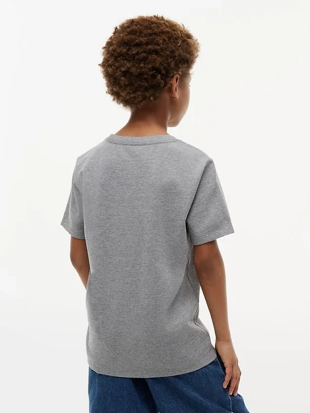 T-shirt infantil com logótipo Varsity T-shirt infantil com logótipo Varsity