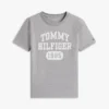 T-shirt infantil com logótipo Varsity T-shirt infantil com logótipo Varsity