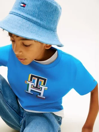 T-shirt infantil com monograma multicolorido