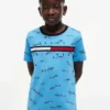 T-shirt infantil com padrão exclusivo T-shirt infantil com padrão exclusivo