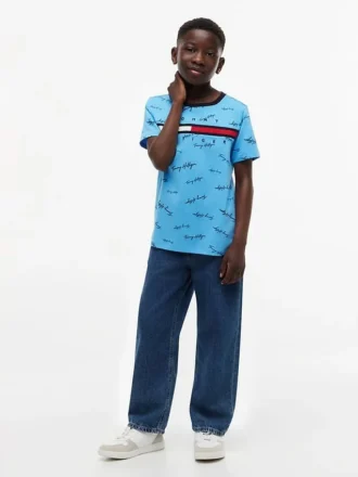 T-shirt infantil com padrão exclusivo