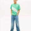 T-shirt infantil com riscas e bandeira com monograma T-shirt infantil com riscas e bandeira com monograma