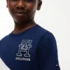 T-shirt infantil com riscas e bandeira com monograma