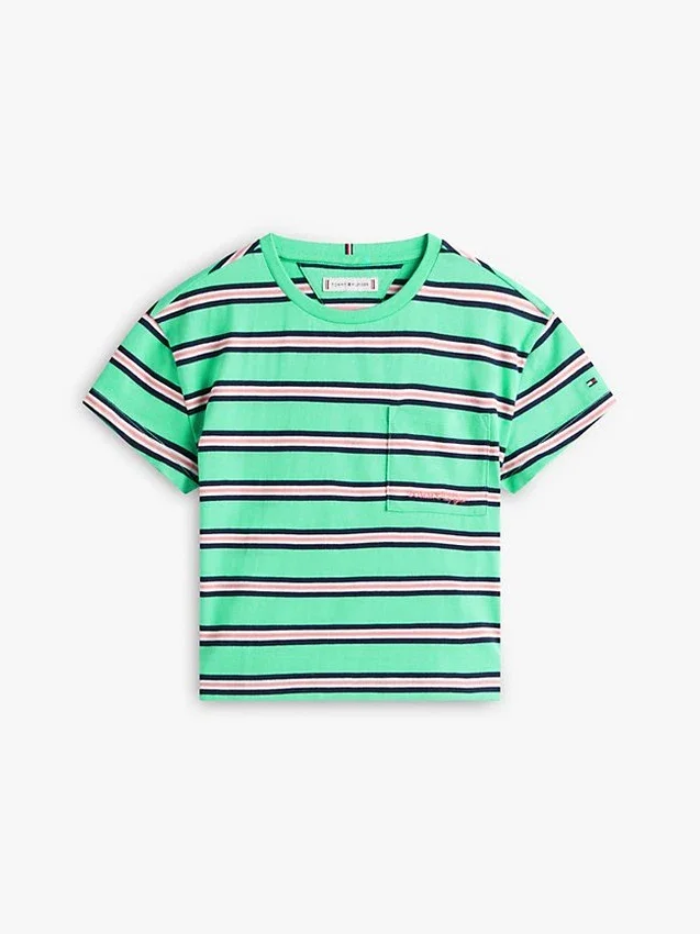 T-shirt infantil com riscas e bolso T-shirt infantil com riscas e bolso