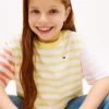 T-shirt infantil com riscas mistas T-shirt infantil com riscas mistas