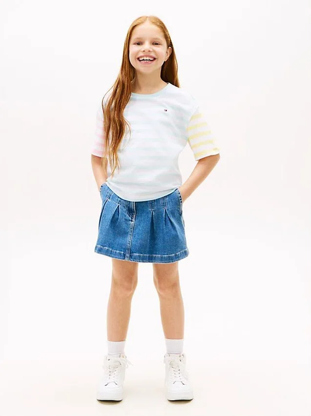 T-shirt infantil com riscas mistas T-shirt infantil com riscas mistas