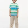 T-shirt infantil com riscas multicoloridas T-shirt infantil com riscas multicoloridas
