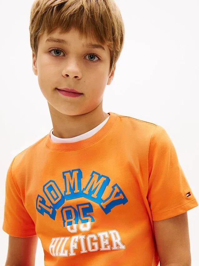 T-shirt infantil Tommy Arch Logo T-shirt infantil Tommy Arch Logo