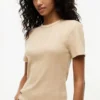 T-shirt leve em malha canelada T-shirt leve em malha canelada